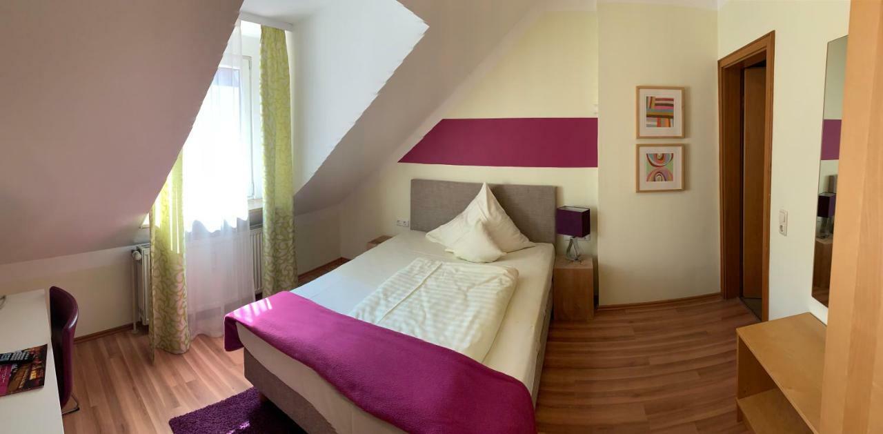 Hotel Restaurant Weihenstephaner Stuben Landshut Phòng bức ảnh